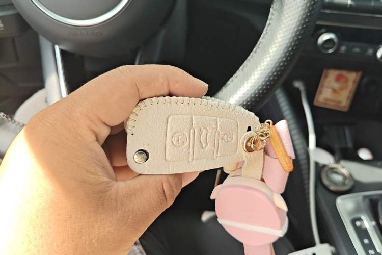 Used Audi Q2L 2020 35 TFSI Fashionable and Elegant Model Vehicle Key