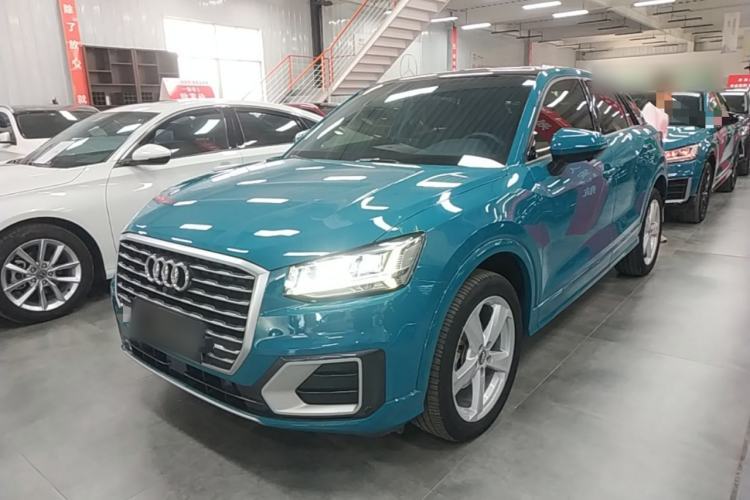 Used Audi Q2L 2020 35 TFSI Fashionable and Elegant Model Guazi used car, China used car export, Used car for sale, Used cars, Cheapest cars for sale