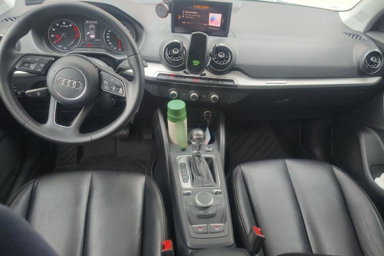Used Audi Q2L 2020 35 TFSI Ambition Dynamic Edition Center Console
