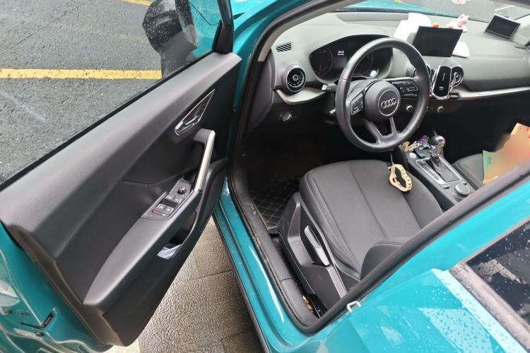 Used Audi Q2L 2020 35 TFSI Ambition Dynamic Edition Driver Seat