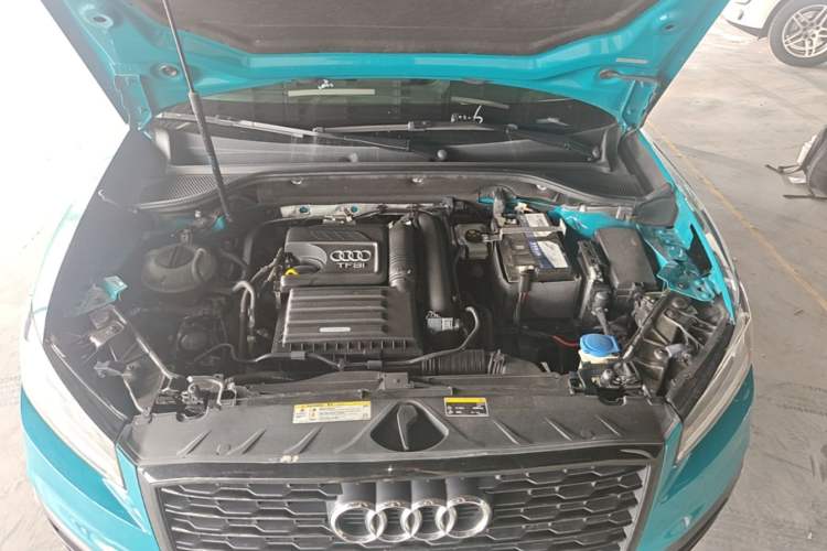 Used Audi Q2L 2020 35 TFSI Fashion Dynamic Model Engine Bay