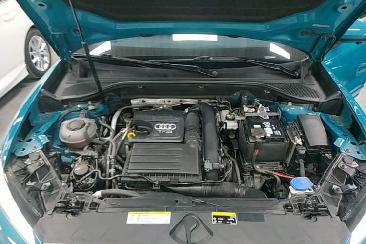Used Audi Q2L 2020 35 TFSI Fashionable and Elegant Model Engine Bay