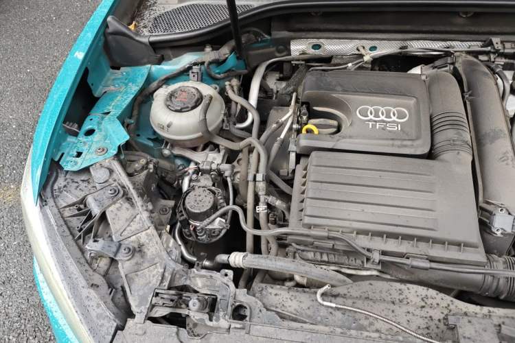 Used Audi Q2L 2020 35 TFSI Ambition Dynamic Edition Engine Bay Right