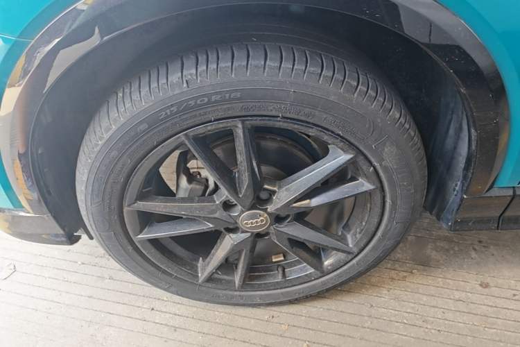 Used Audi Q2L 2020 35 TFSI Ambition Dynamic Edition Exterior 4