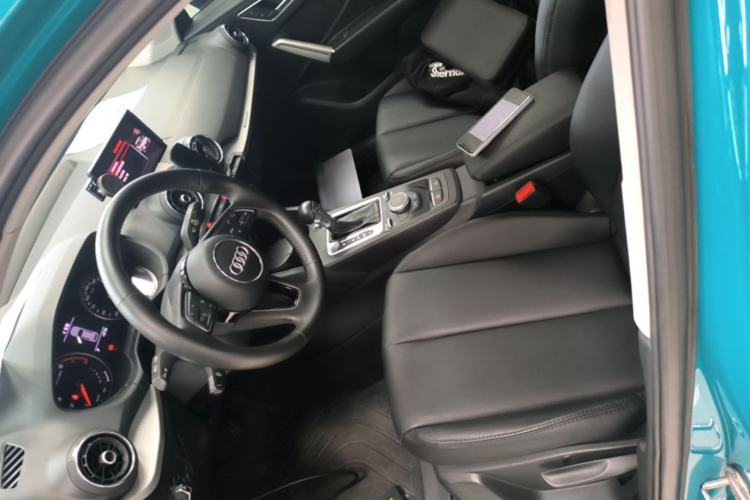 Used Audi Q2L 2020 35 TFSI Ambition Dynamic Edition Left Front Seat