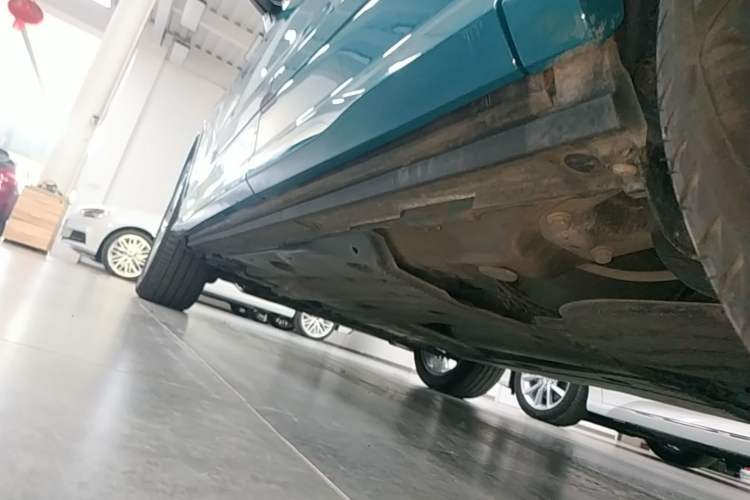 Used Audi Q2L 2020 35 TFSI Fashionable and Elegant Model Left Side Sill