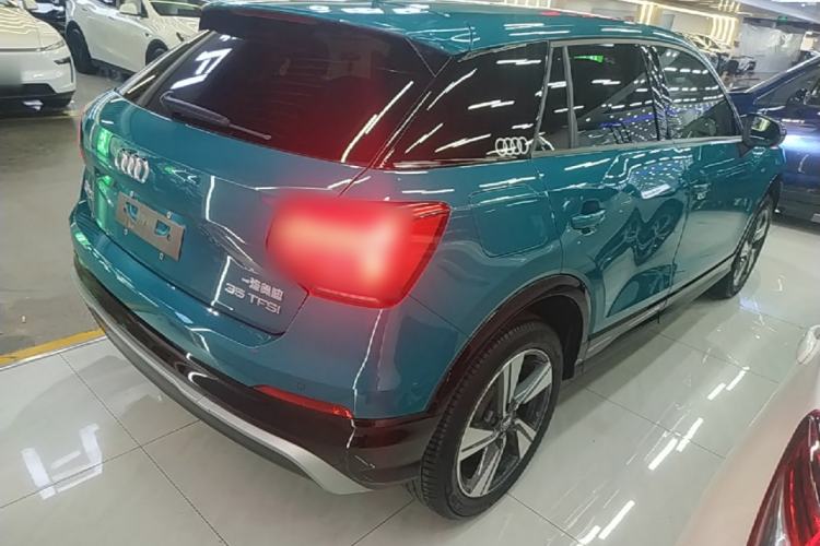 Used Audi Q2L 2020 35 TFSI Fashion Dynamic Model Rear Right 45 Deg