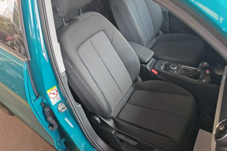 Used Audi Q2L 2020 35 TFSI Ambition Dynamic Edition Right Front Seat