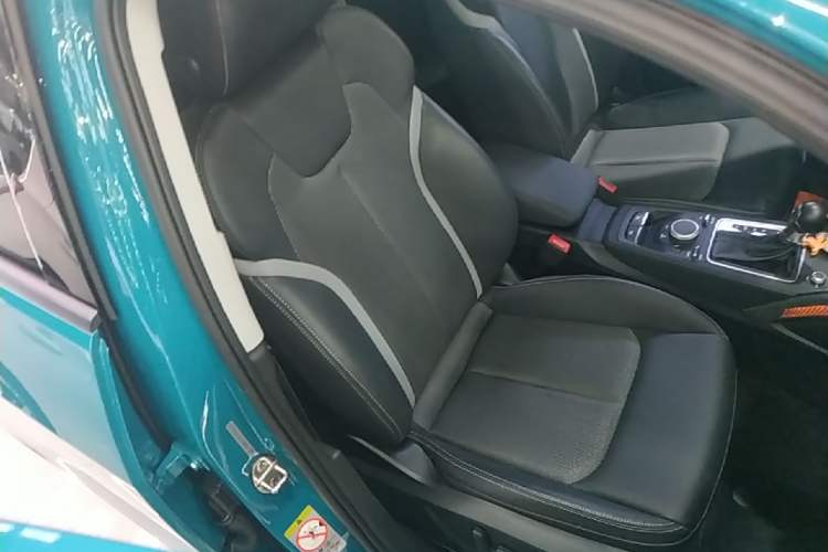 Used Audi Q2L 2020 35 TFSI Fashion Dynamic Model Right Front Seat