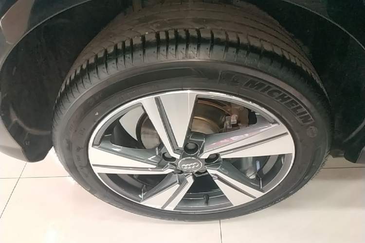 Used Audi Q2L 2020 35 TFSI Fashion Dynamic Model Right Rear Wheel Hub