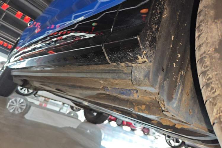 Used Audi Q2L 2020 35 TFSI Ambition Dynamic Edition Right Side Sill