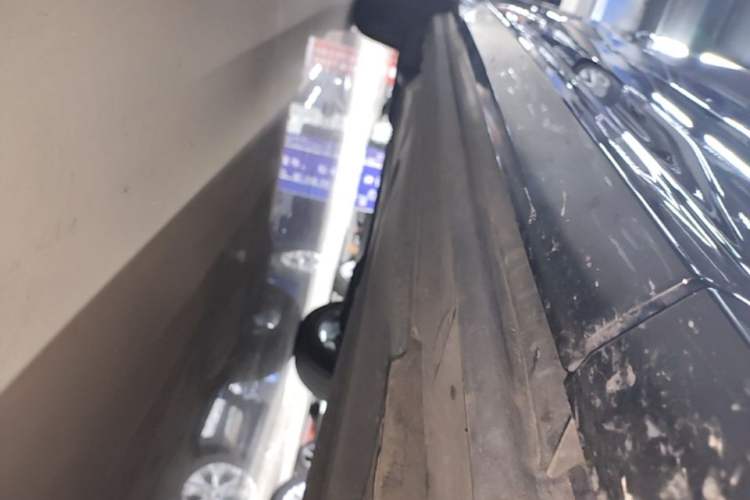 Used Audi Q2L 2020 35 TFSI Ambition Dynamic Edition Right Side Sill
