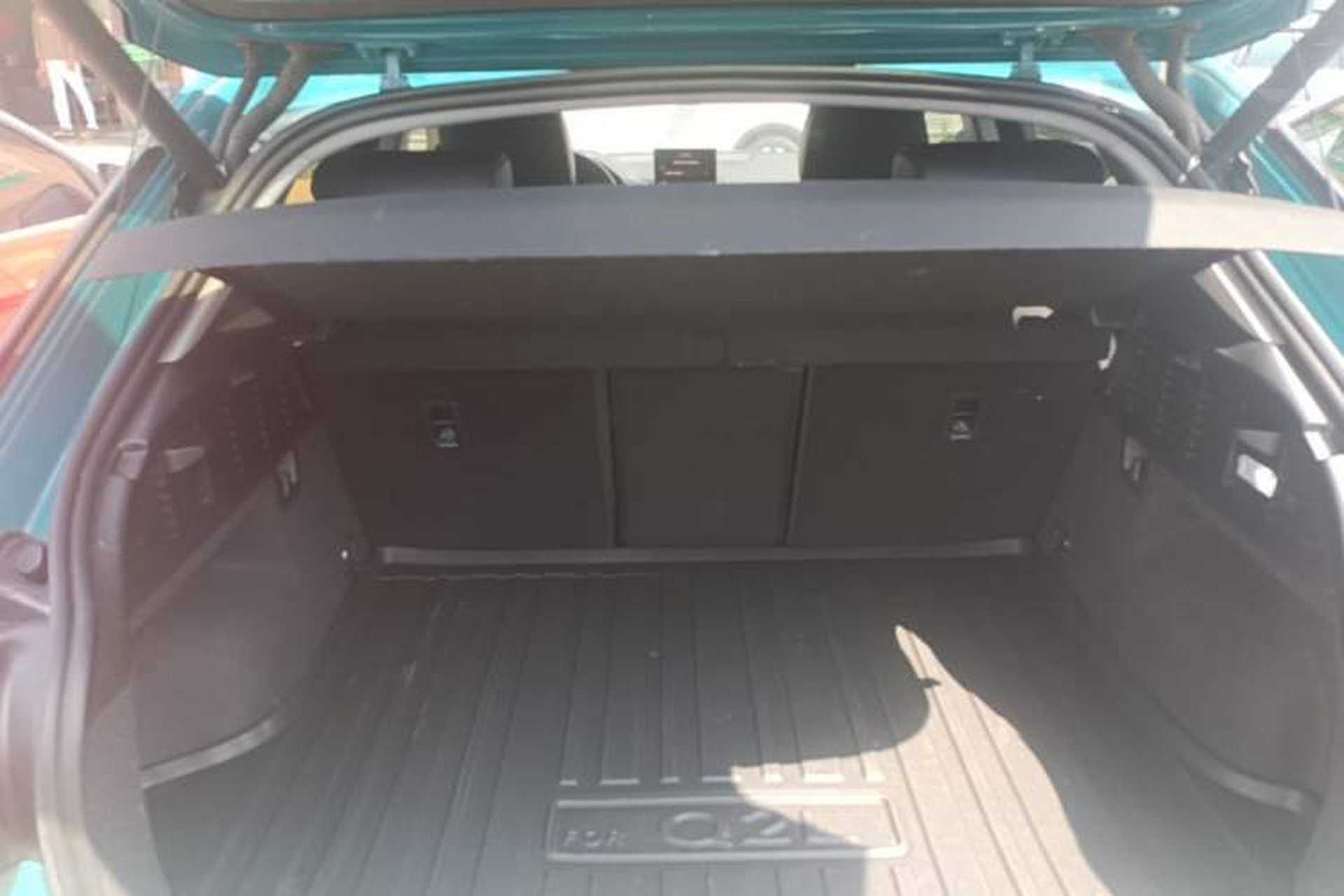 Used Audi Q2L 2020 35 TFSI Fashionable and Elegant Model Trunk