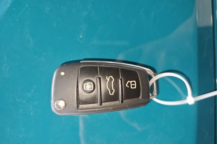 Used Audi Q2L 2020 35 TFSI Fashion Dynamic Model Vehicle Key