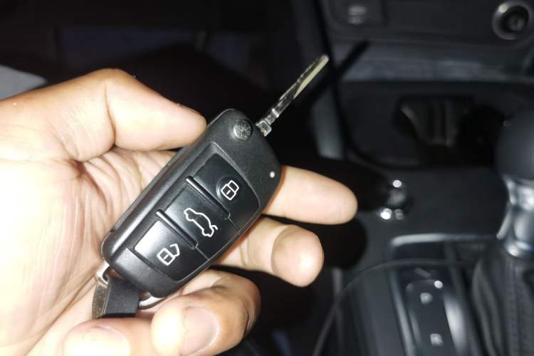 Used Audi Q2L 2020 35 TFSI Ambition Dynamic Edition Vehicle Key