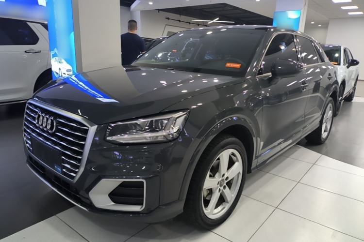 Used Audi Q2L 2020 35 TFSI Fashionable and Elegant Model Guazi used car, China used car export, Used car for sale, Used cars, Cheapest cars for sale