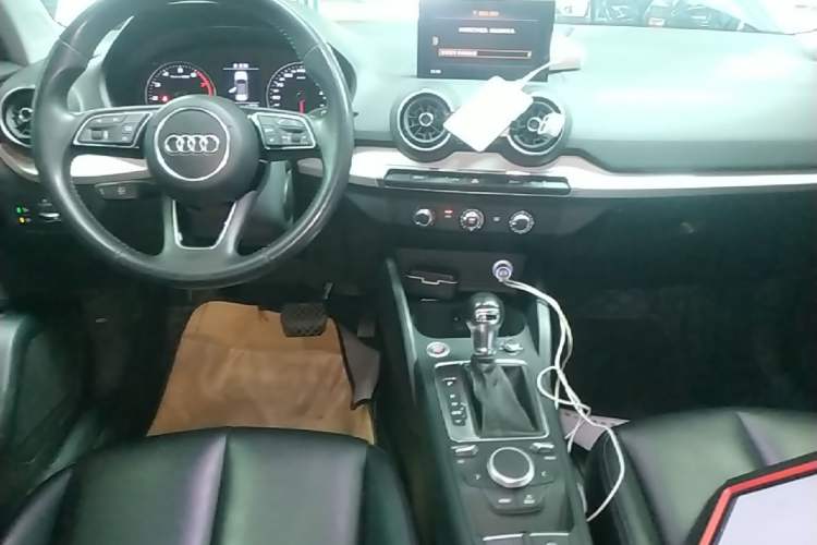 Used Audi Q2L 2020 35 TFSI Ambition Dynamic Edition Audio And AC Panel