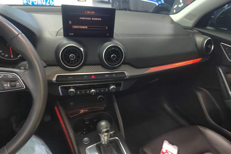Used Audi Q2L 2020 35 TFSI Fashion Dynamic Model Audio And AC Panel