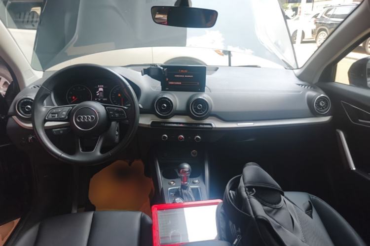 Used Audi Q2L 2020 35 TFSI Ambition Dynamic Edition Center Console