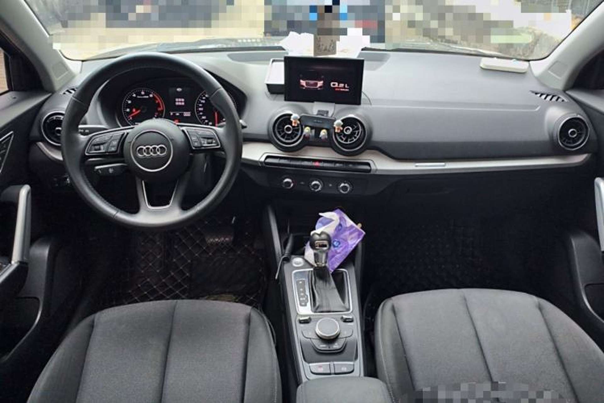 Used Audi Q2L 2020 35 TFSI Ambition Dynamic Edition Center Console