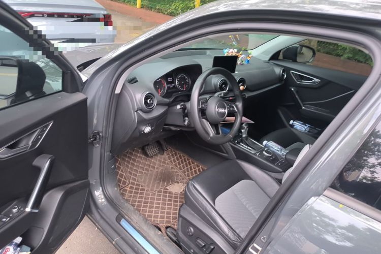Used Audi Q2L 2020 35 TFSI Fashionable and Elegant Model Driver Seat