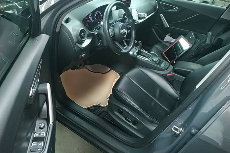 Used Audi Q2L 2020 35 TFSI Ambition Dynamic Edition Driver Seat