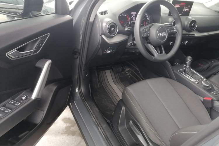 Used Audi Q2L 2020 35 TFSI Ambition Dynamic Edition Driver Seat