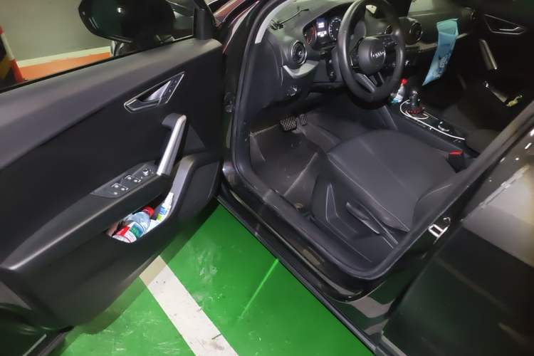 Used Audi Q2L 2020 35 TFSI Ambition Dynamic Edition Driver Seat