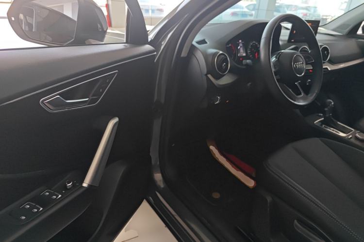 Used Audi Q2L 2020 35 TFSI Ambition Dynamic Edition Driver Seat