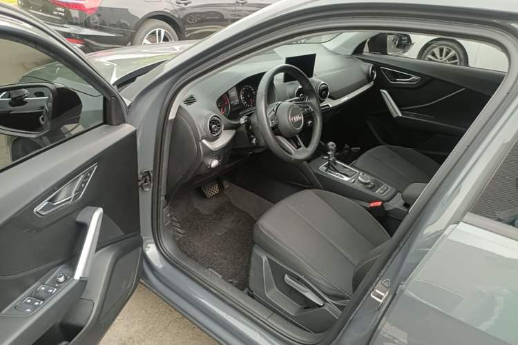 Used Audi Q2L 2020 35 TFSI Ambition Dynamic Edition Driver Seat