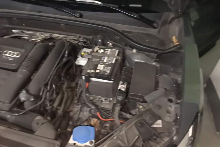 Used Audi Q2L 2020 35 TFSI Fashionable and Elegant Model Engine Bay Left
