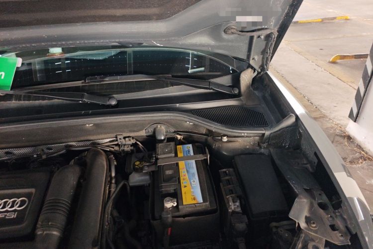 Used Audi Q2L 2020 35 TFSI Fashion Dynamic Model Engine Bay Left