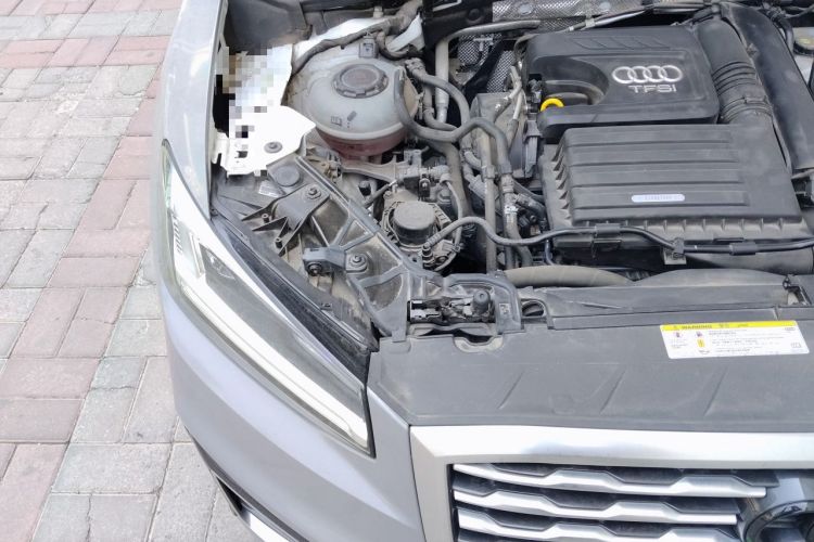 Used Audi Q2L 2020 35 TFSI Fashionable and Elegant Model Engine Bay Right