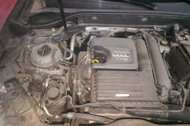 Used Audi Q2L 2020 35 TFSI Ambition Dynamic Edition Engine Bay Right