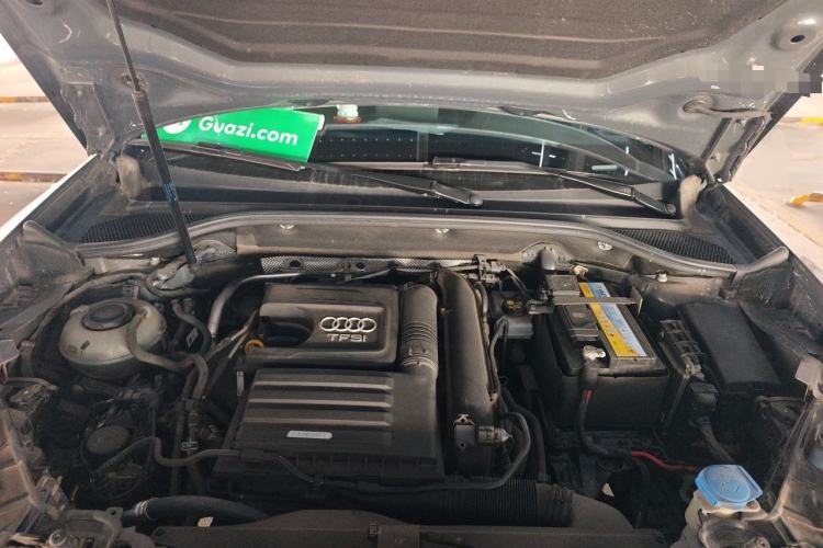 Used Audi Q2L 2020 35 TFSI Fashion Dynamic Model Engine Bay