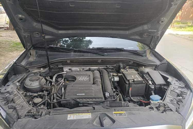 Used Audi Q2L 2020 35 TFSI Fashionable and Elegant Model Engine Bay