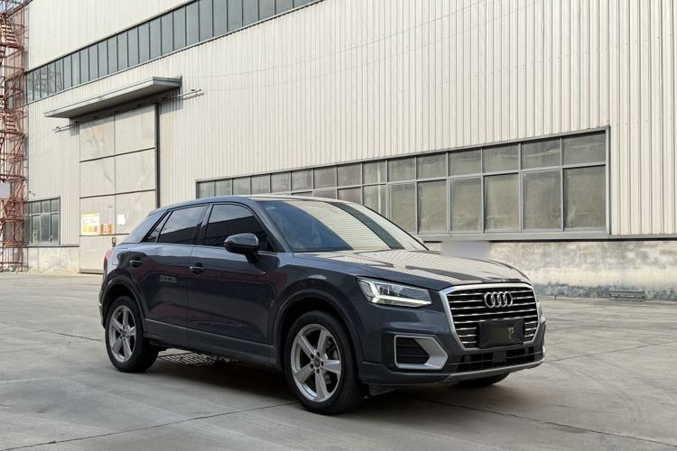 Used Audi Q2L 2020 35 TFSI Fashionable and Elegant Model Exterior 4