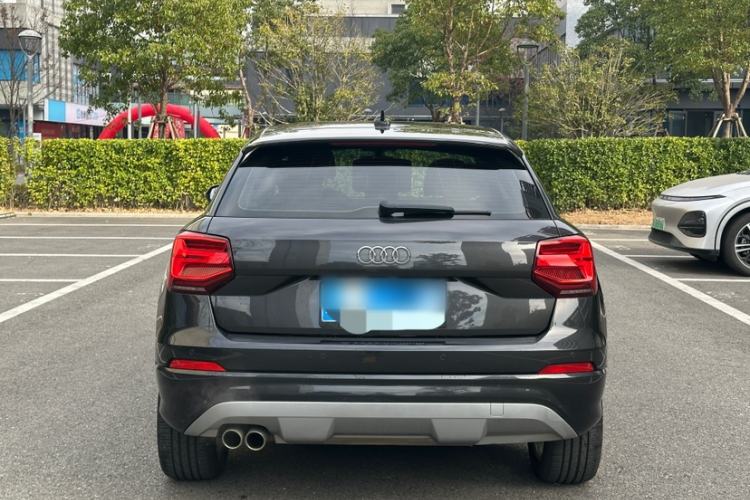 Used Audi Q2L 2020 35 TFSI Fashionable and Elegant Model Exterior 4