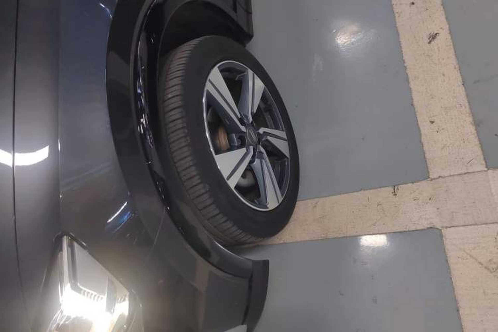 Used Audi Q2L 2020 35 TFSI Fashion Dynamic Model Exterior 4
