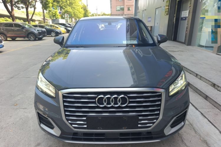 Used Audi Q2L 2020 35 TFSI Fashionable and Elegant Model Front