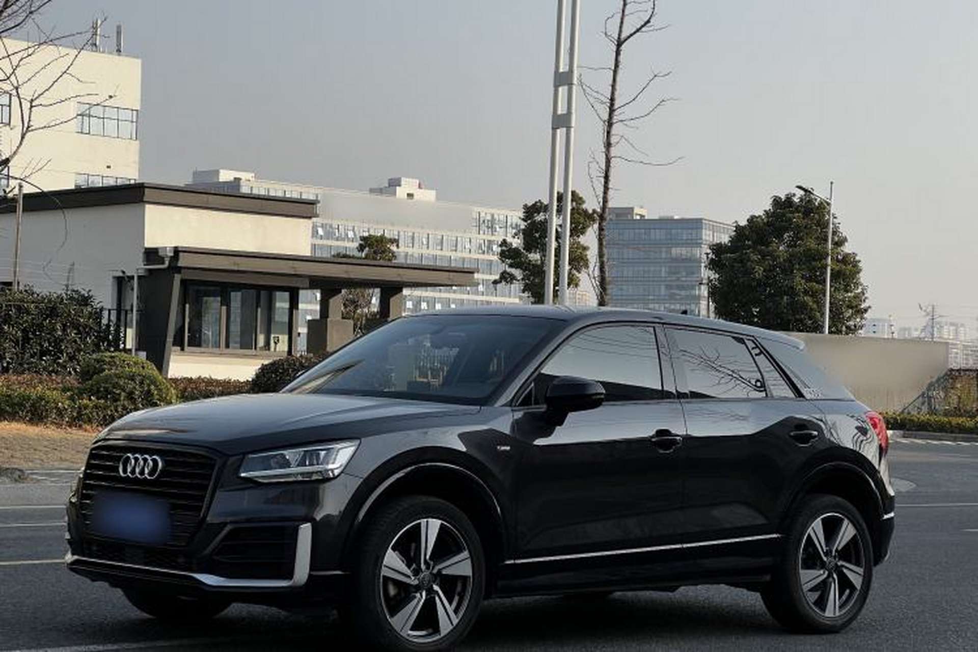 Used Audi Q2L 2020 35 TFSI Fashion Dynamic Model Front Left 45 Deg