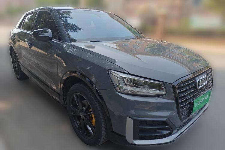 Used Audi Q2L 2020 35 TFSI Fashion Dynamic Model Front Right 45 Deg