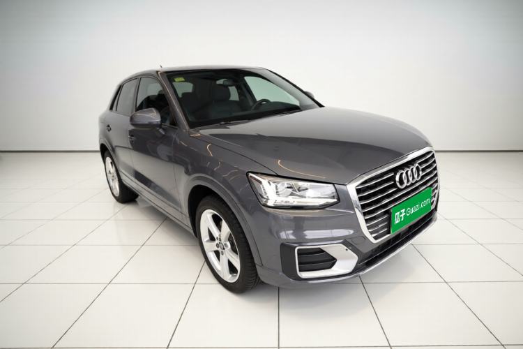 Used Audi Q2L 2020 35 TFSI Fashionable and Elegant Model Front Right 45 Deg