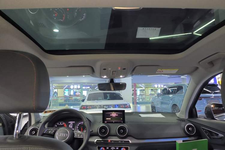 Used Audi Q2L 2020 35 TFSI Fashionable and Elegant Model Headliner