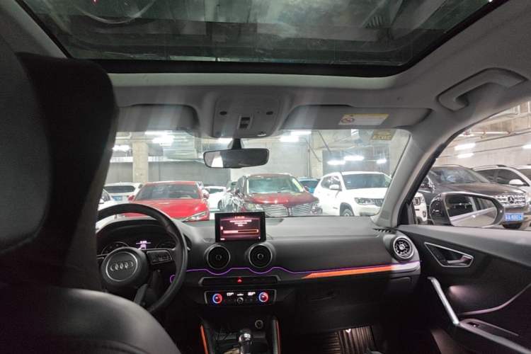 Used Audi Q2L 2020 35 TFSI Fashionable and Elegant Model Headliner