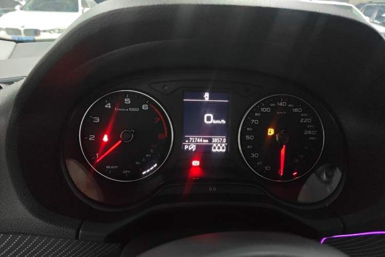 Used Audi Q2L 2020 35 TFSI Fashionable and Elegant Model Instrument Cluster