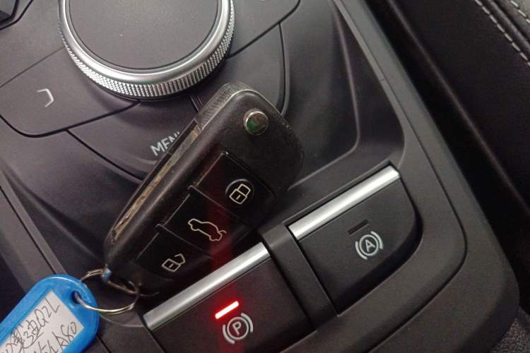 Used Audi Q2L 2020 35 TFSI Fashion Dynamic Model Interior 1