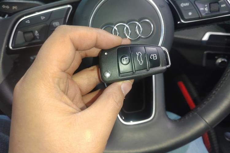 Used Audi Q2L 2020 35 TFSI Fashion Dynamic Model Interior 1