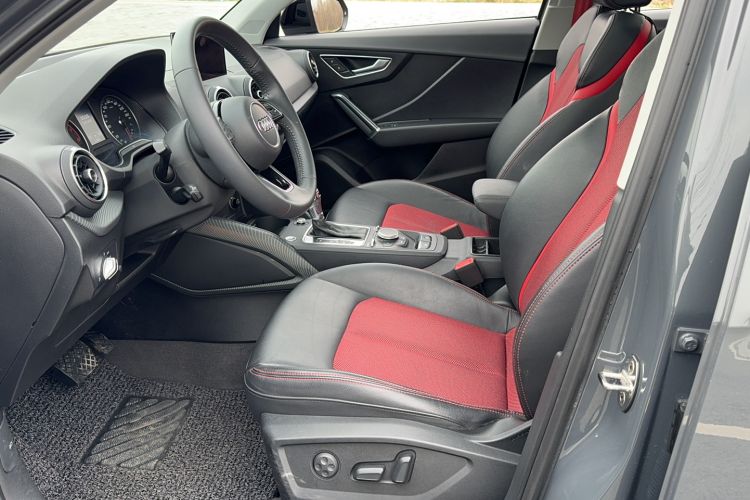 Used Audi Q2L 2020 35 TFSI Fashion Dynamic Model Interior 3