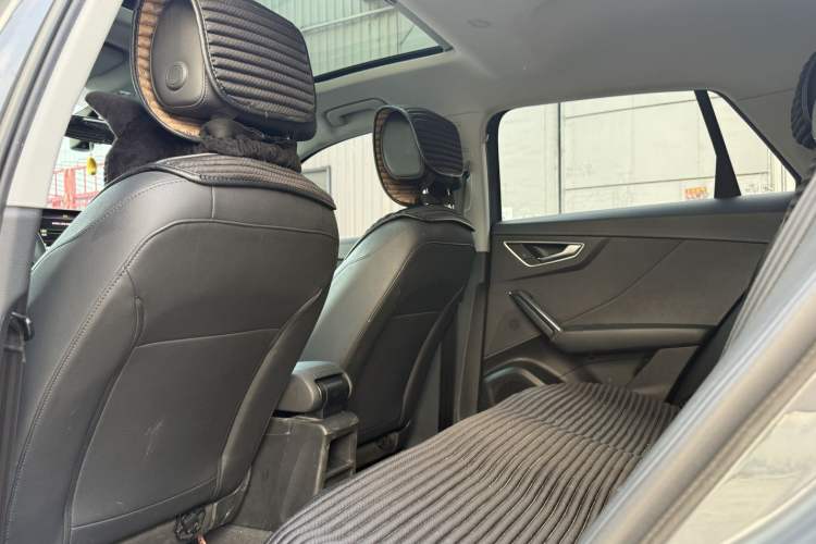Used Audi Q2L 2020 35 TFSI Fashionable and Elegant Model Interior 4